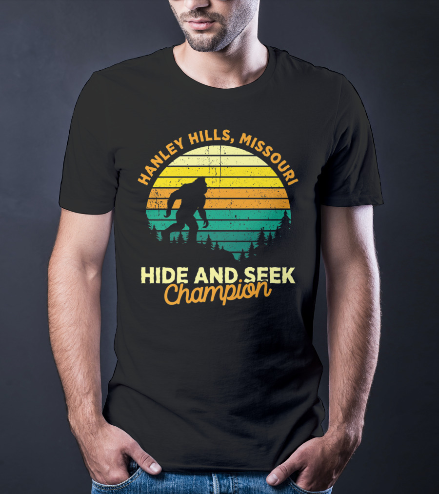 Hanley Hills Missouri Hide And Seek Champion Big Foot Retro T-Shirt