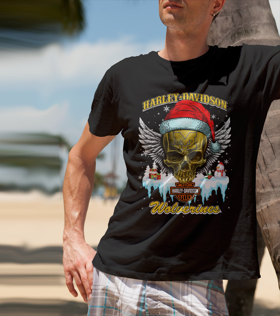 Harley Davidson Michigan Wolverines Skull Santa Hat Snowflake T-Shirt