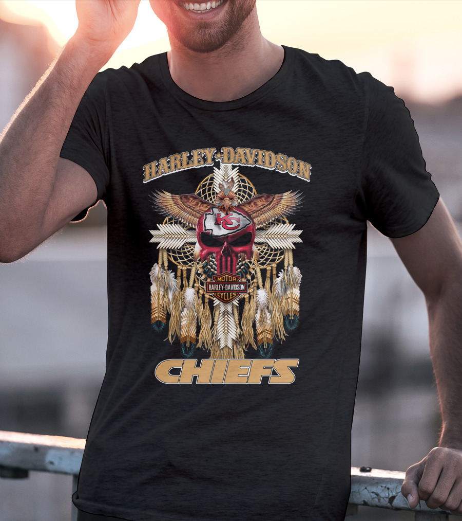 Harley Davidson Motor Cycles Kansas City Chiefs Eagles Feathers Dreamcatcher T-Shirt