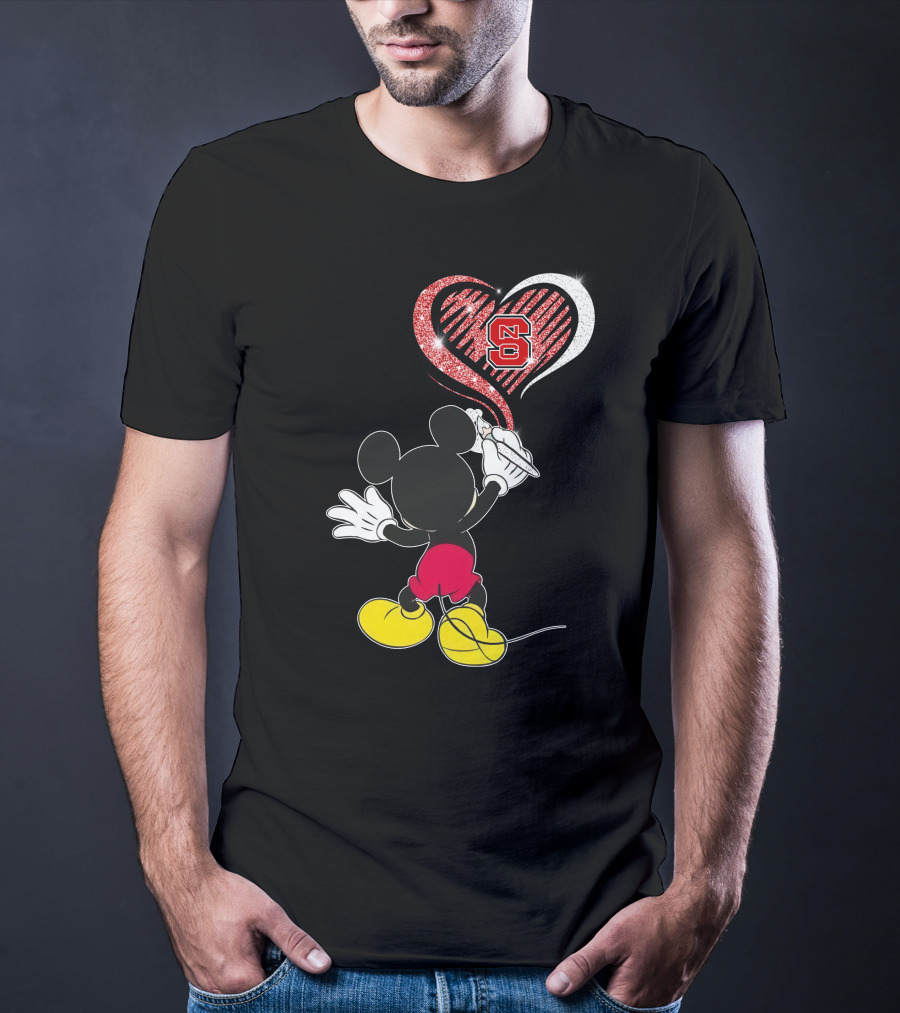 Mickey Drawing Heart Nc State Wolfpack T-Shirt
