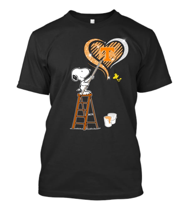 Snoopy Painting Tennessee Volunteers Heart With Woodstock T-Shirt