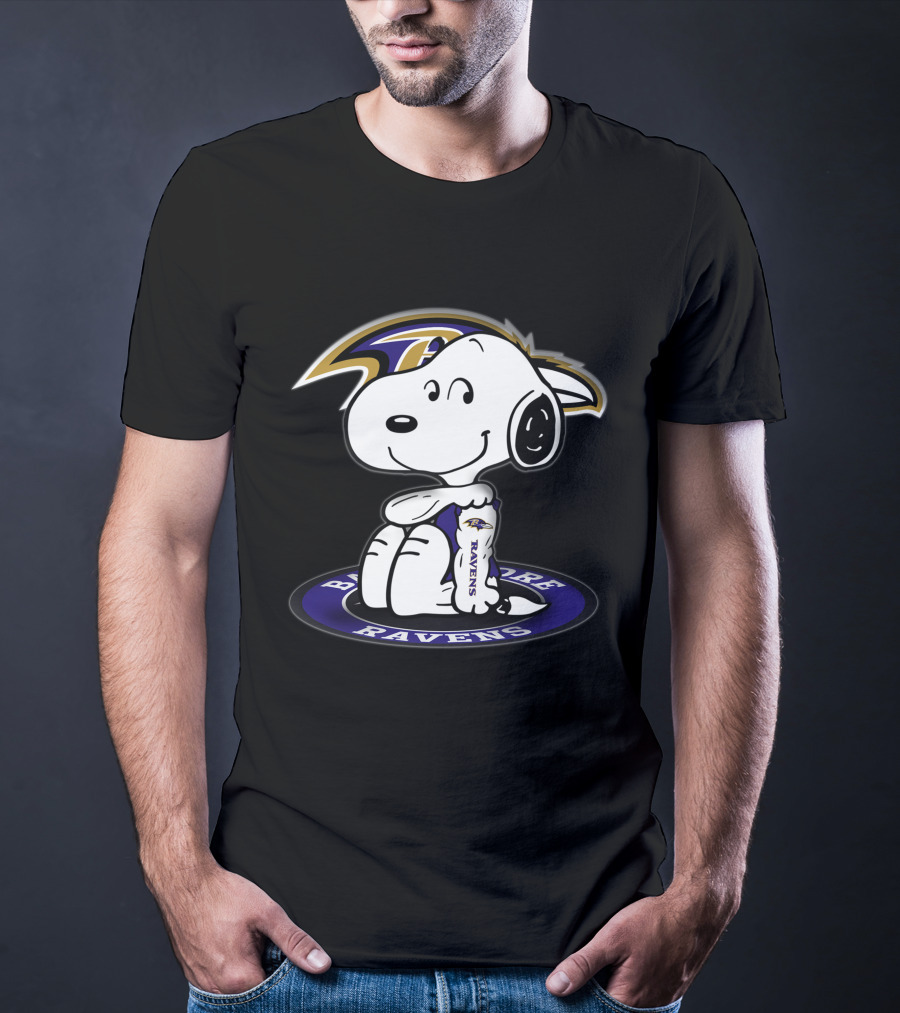 Baltimore Ravens Snoopy Peanuts Football Team T-Shirt
