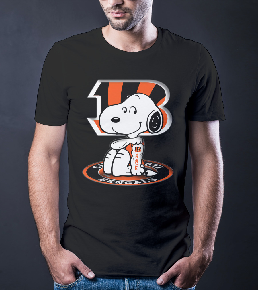 Bengals Snoopy Cincinnati Stripes B T-Shirt