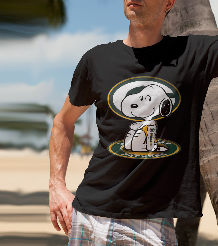 Snoopy Holding Green Bay Packers Logo Football Jerseys T-Shirt