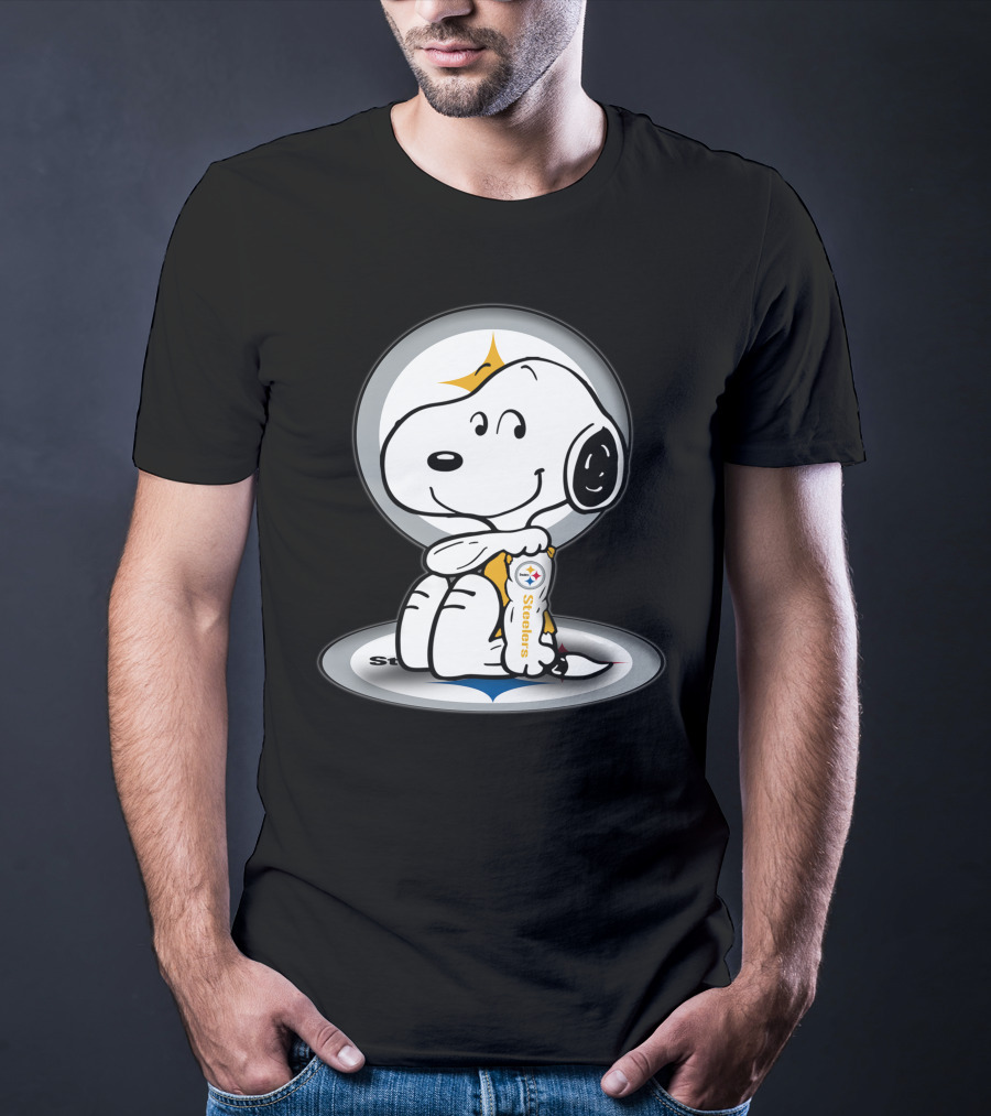 Snoopy Holding Pittsburgh Steelers Football T-Shirt