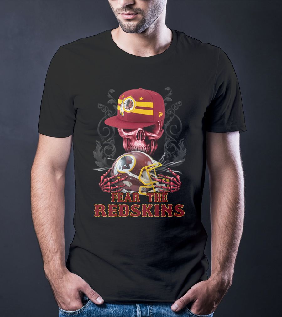 Fear The Redskins Skull With Helmet And Cap T-Shirt