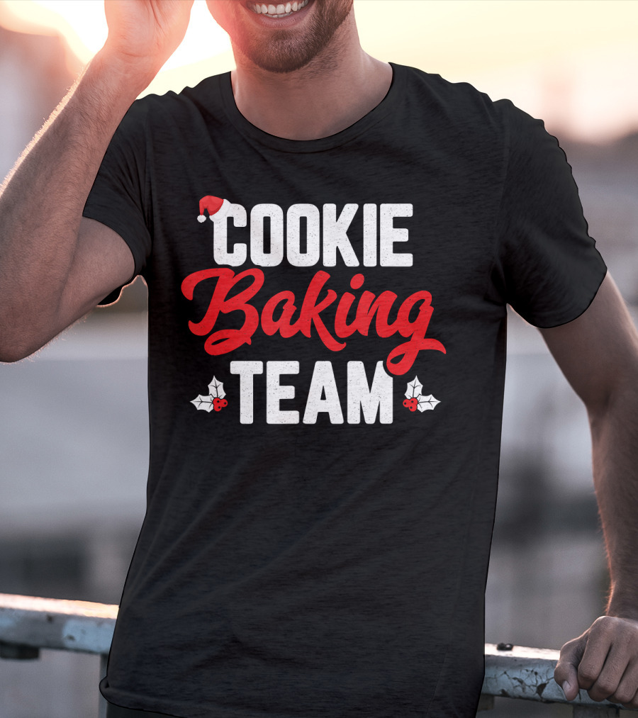 Cookie Baking Team Santa Hat Holly Christmas T-Shirt