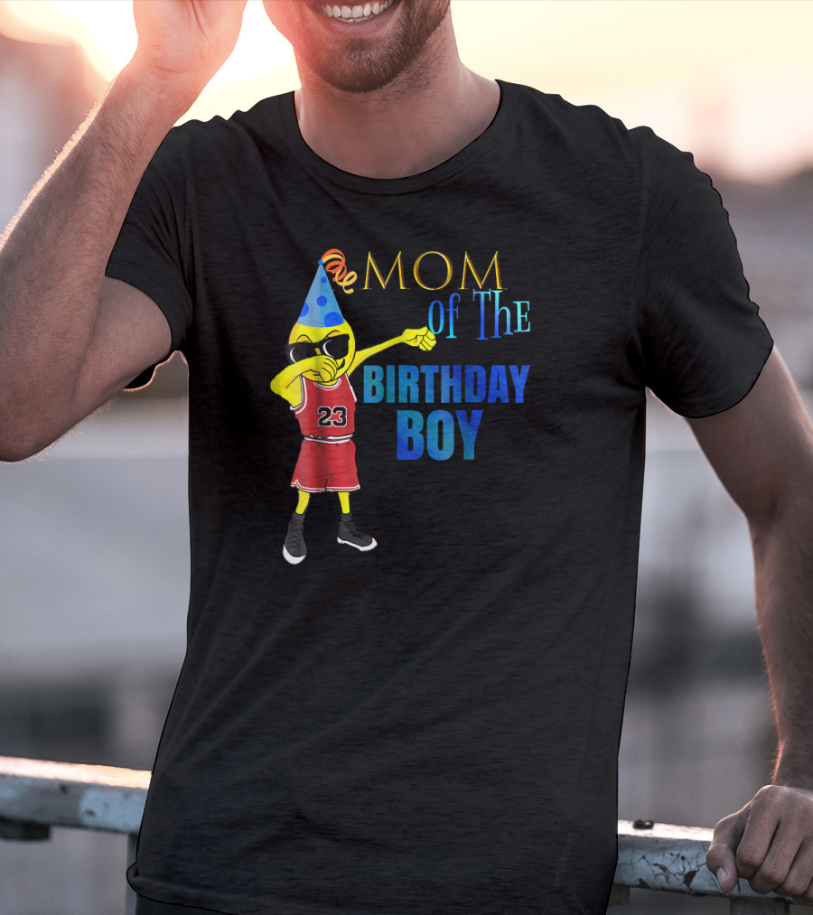 MOM OF THE BIRTHDAY BOY Dabbing Emoji Basketball 23 Party Hat T-Shirt