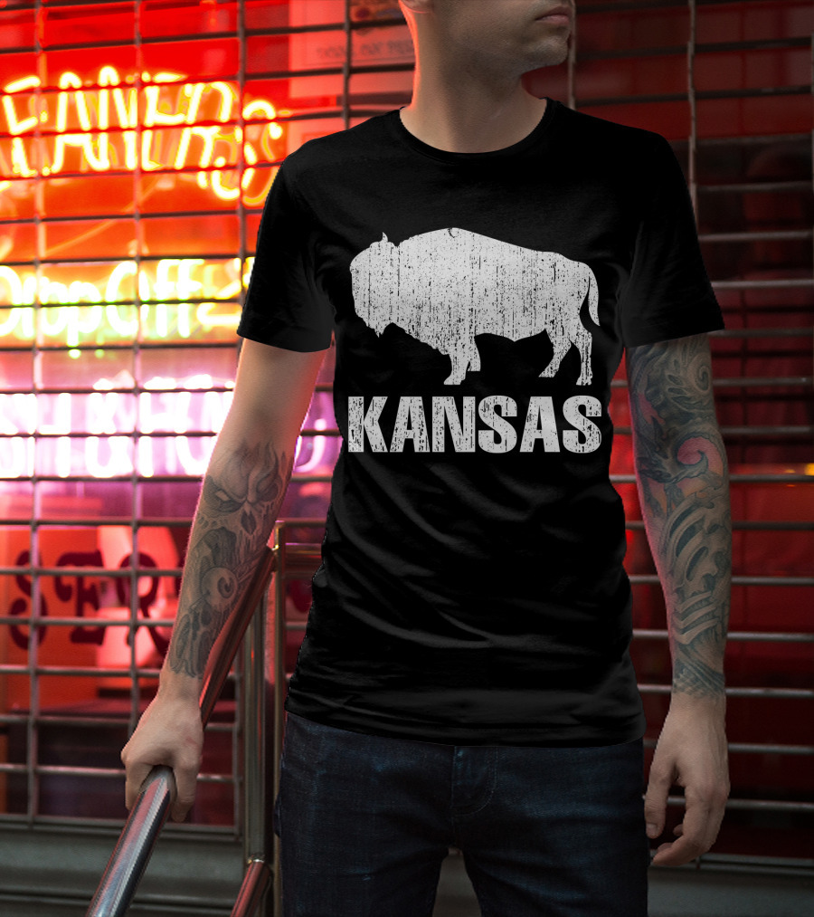 Distressed Kansas State Buffalo T-Shirt