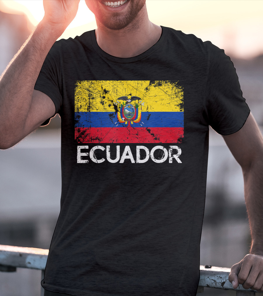 Ecuador Vintage Flag Grunge T-Shirt