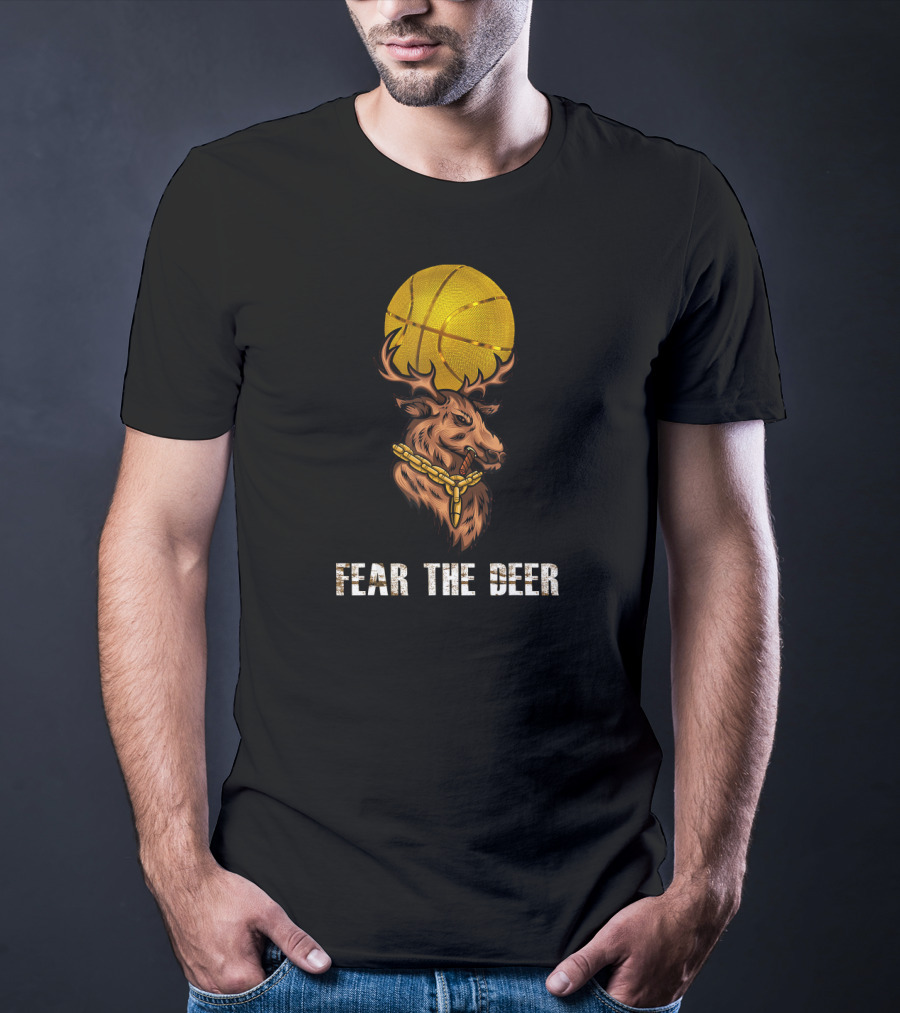 Fear The Deer Milwaukee Basketball Buck With Gold Chain And Basketball T-Shirt