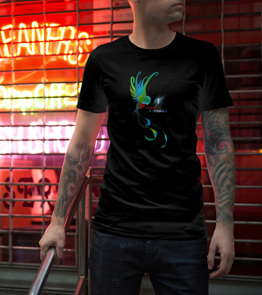 Quetzal Guatemala Vibrant National Bird T-Shirt