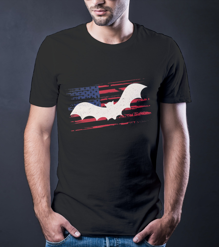 Bat Silhouette With US American Flag Background T-Shirt