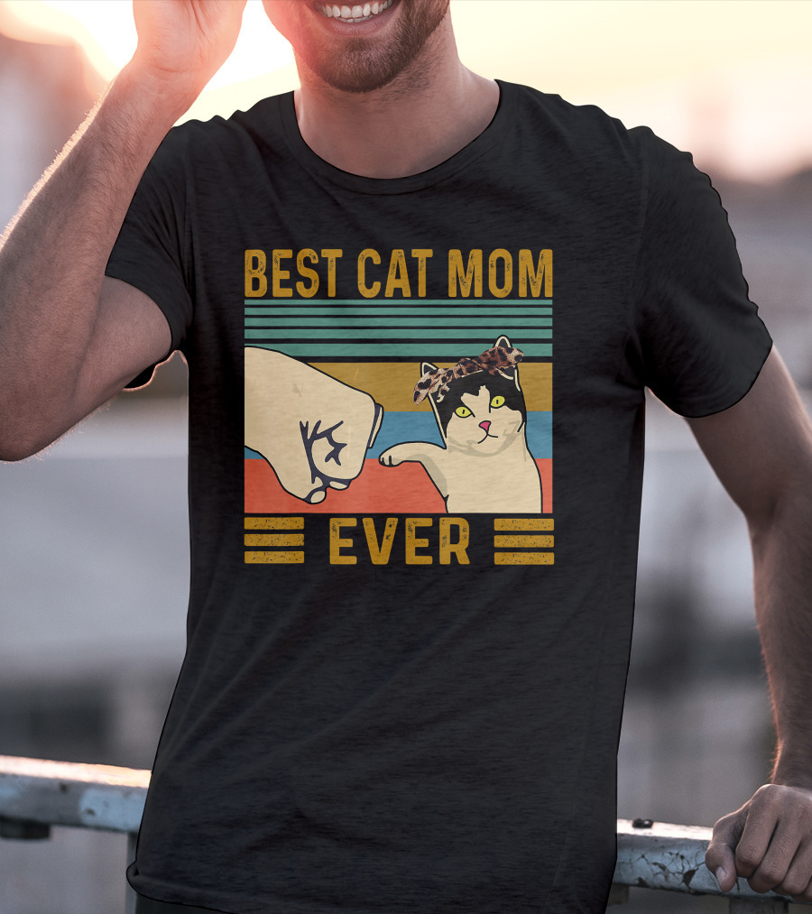 Best Cat Mom Ever Fist Bump Vintage Retro Cat With Headband T-Shirt