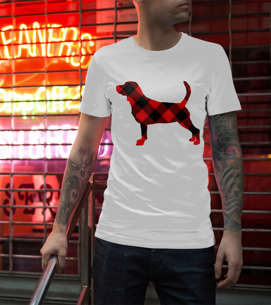 Black Red Plaid Labrador Dog Mom Paw T-Shirt