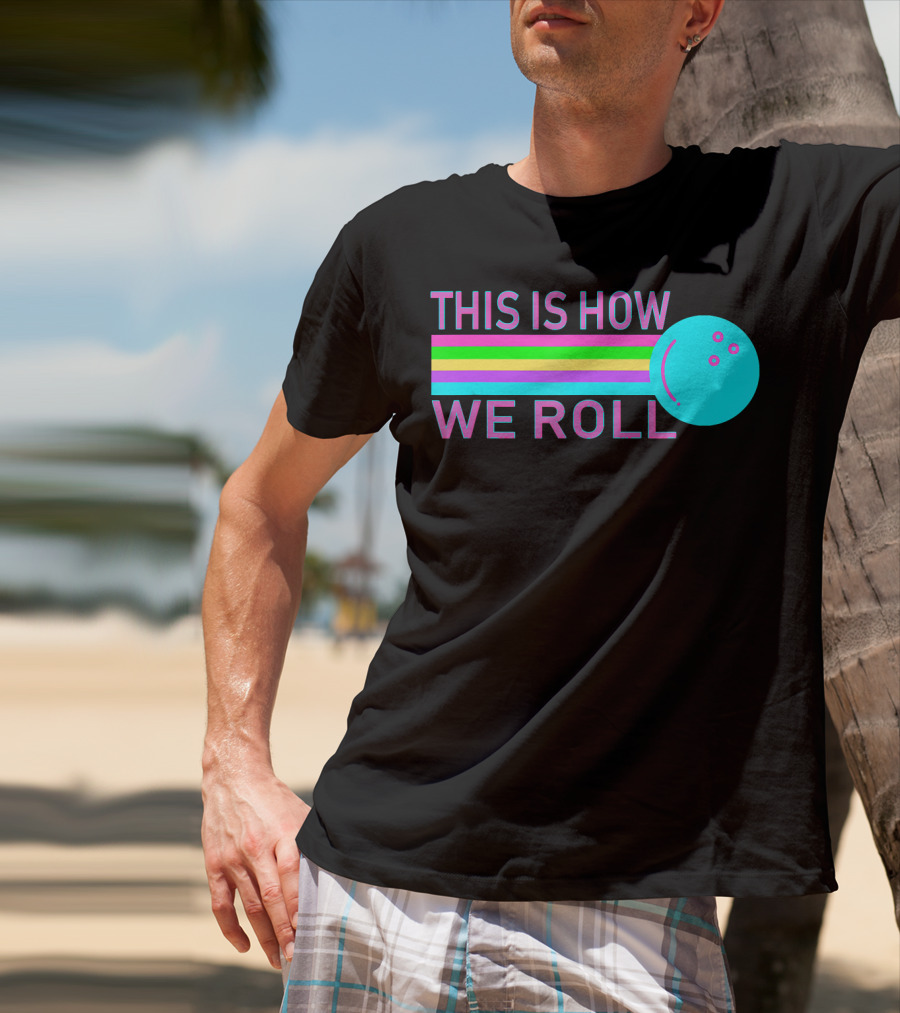 This Is How We Roll Vintage Classic Bowling Retro Bowling Ball Stripes T-Shirt
