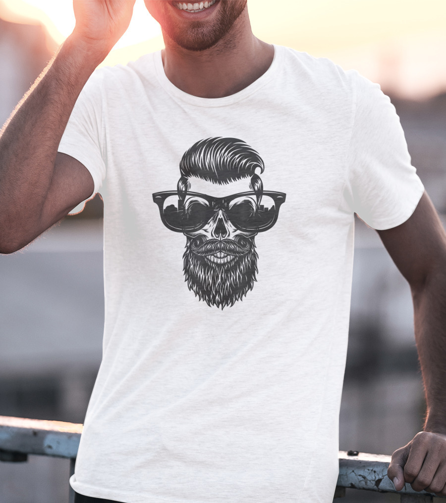 Skull With Beard And Sunglasses Vintage Look T-Shirt
