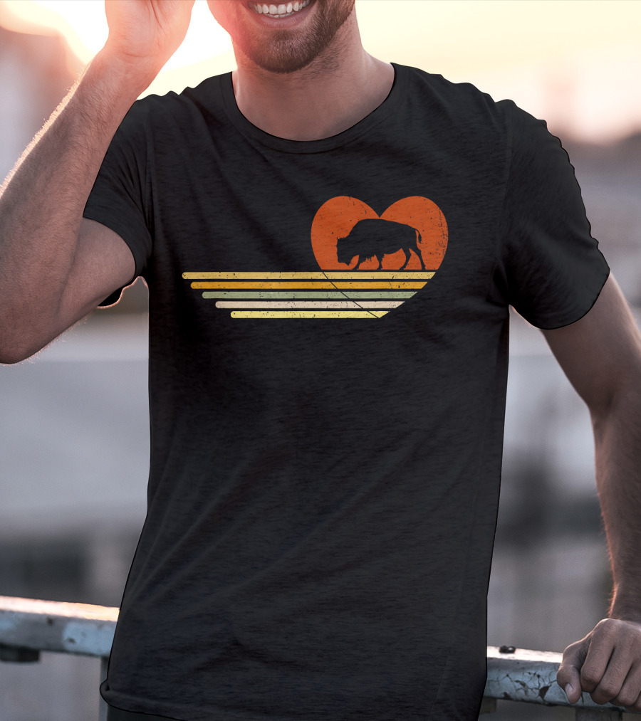 Vintage Bison Heart Retro Sunset Stripes T-Shirt