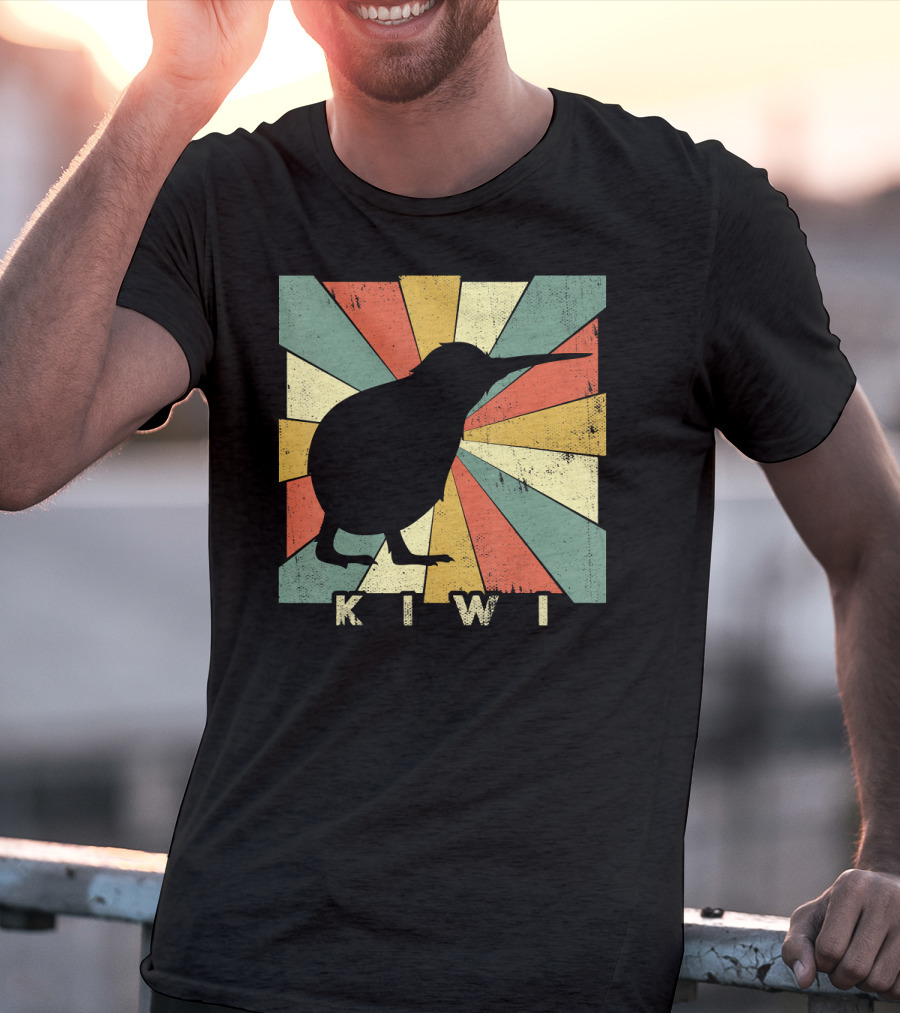 Vintage Kiwi Bird Retro Style Animal Lover T-Shirt