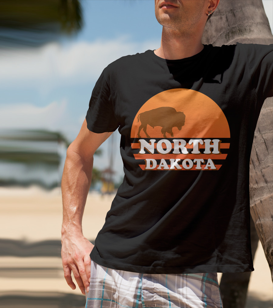 Vintage Sunset North Dakota 70s 80s Retro Buffalo T-Shirt