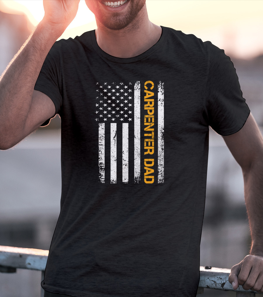 Vintage USA Carpenter Dad American Flag Woodworking T-Shirt