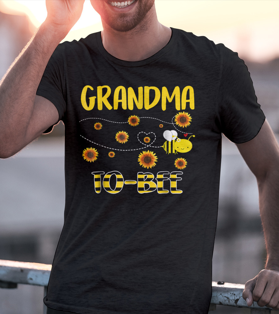 GRANDMA TO BEE Sunflowers And Bee T-Shirt