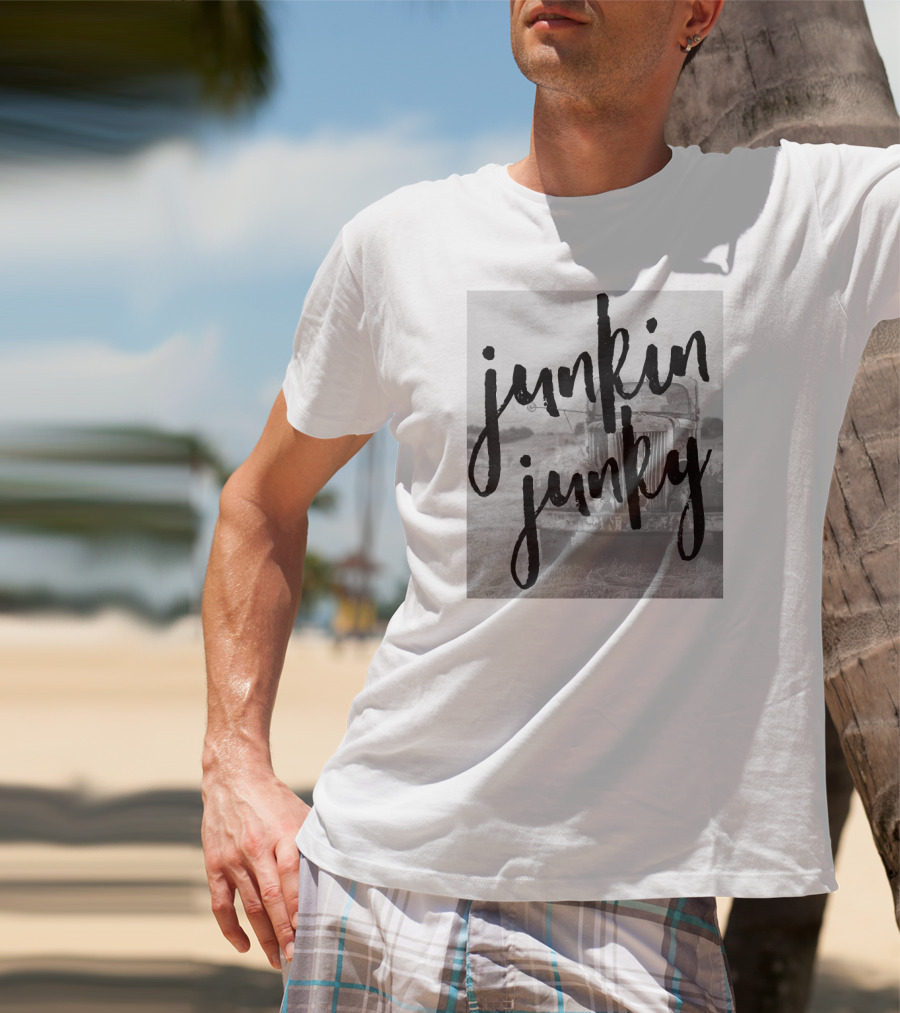 Junkin Junky Vintage Pick Up Truck T-Shirt