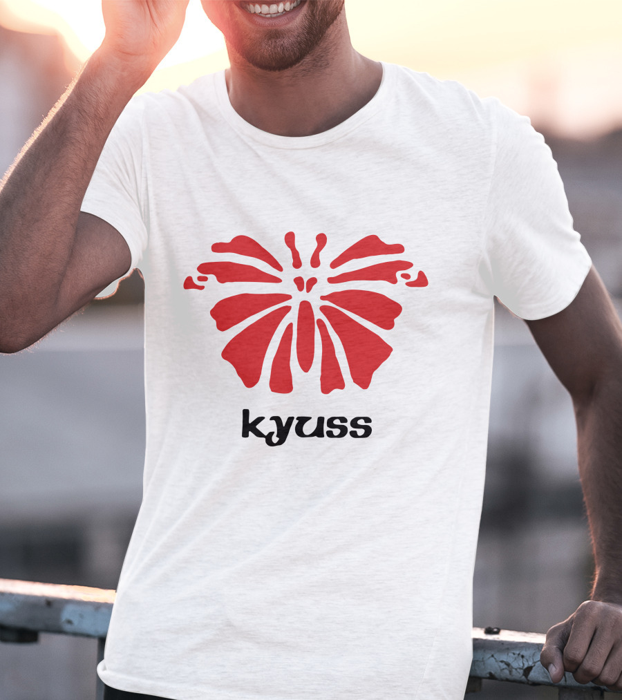 Kyuss Vintage Logo Red Flower T-Shirt