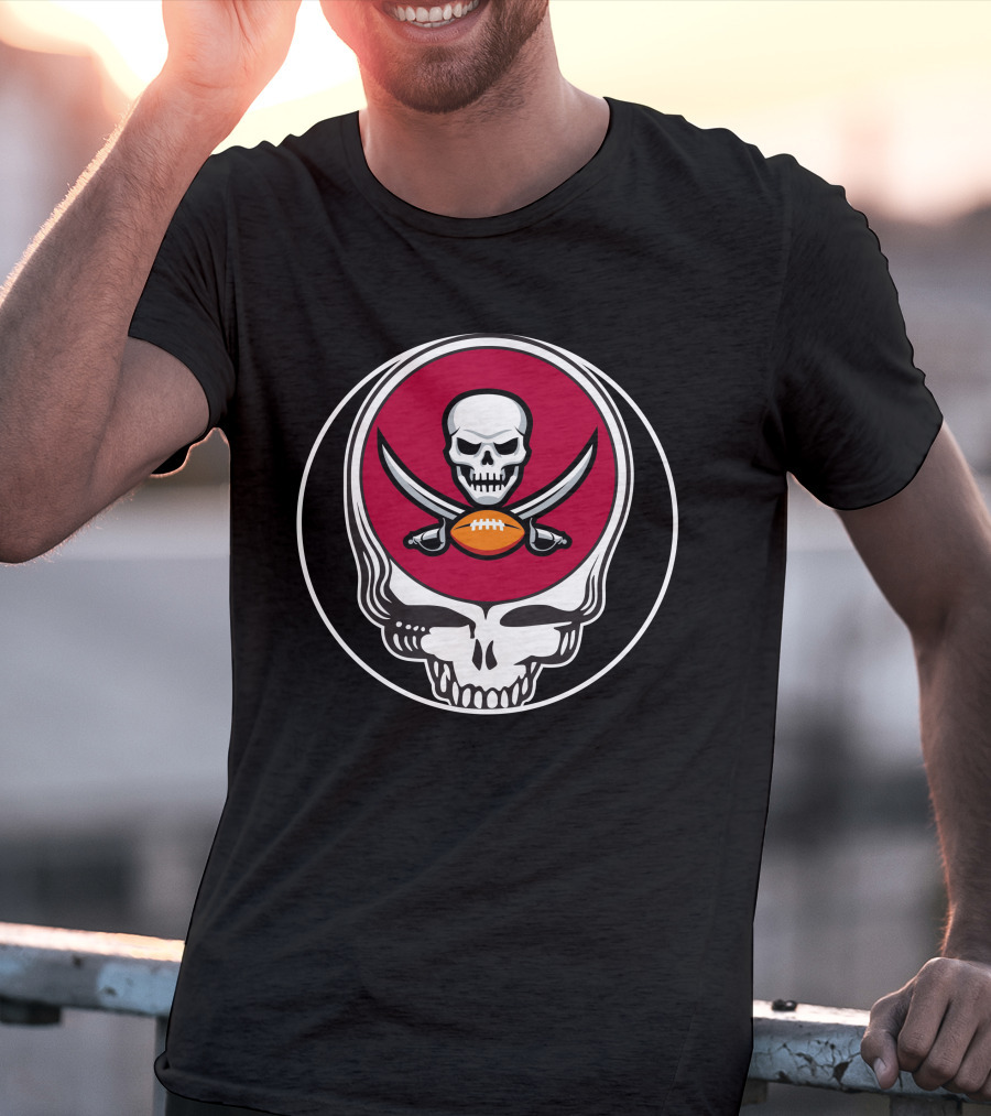 Tampa Bay Buccaneers Grateful Dead Skull Logo Collaboration T-Shirt