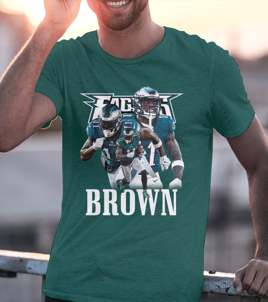 Philadelphia Eagles AJB11 Football Action Collage T-Shirt