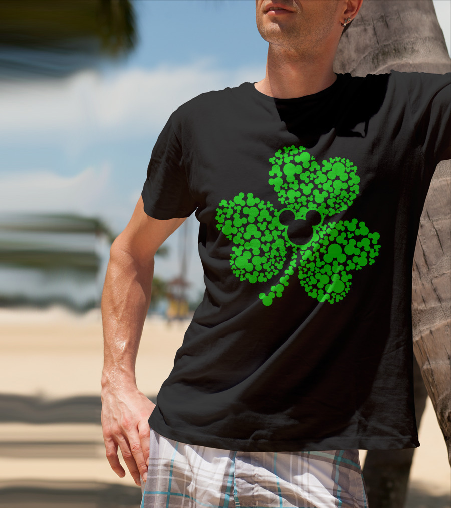SHAMROCK Mouse Icon Themed St. Patrick's Day Green Flowers T-Shirt