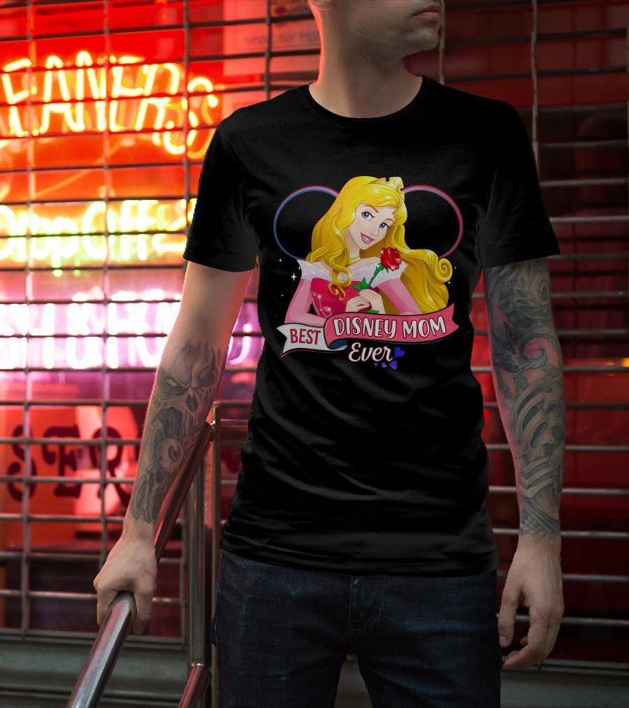 Best Disney Mom Ever Aurora Princess Holding Red Rose T-Shirt