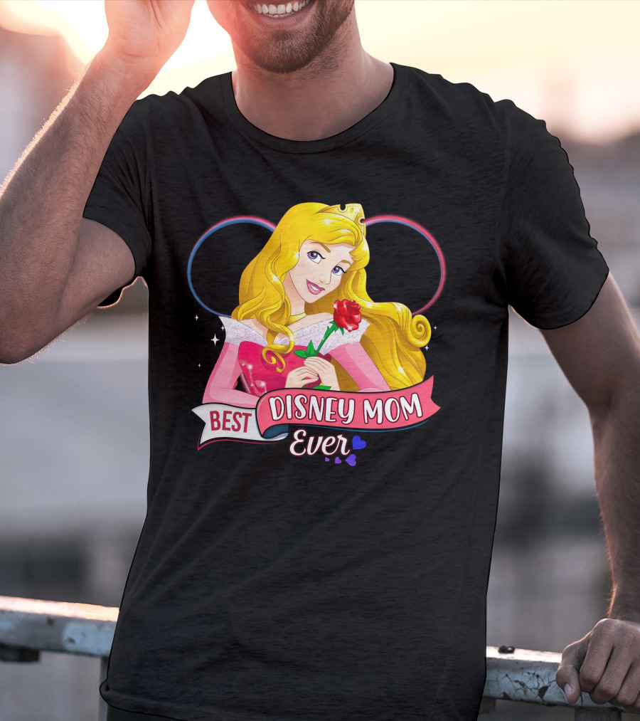 Best Disney Mom Ever Aurora Princess Holding Red Rose T-Shirt