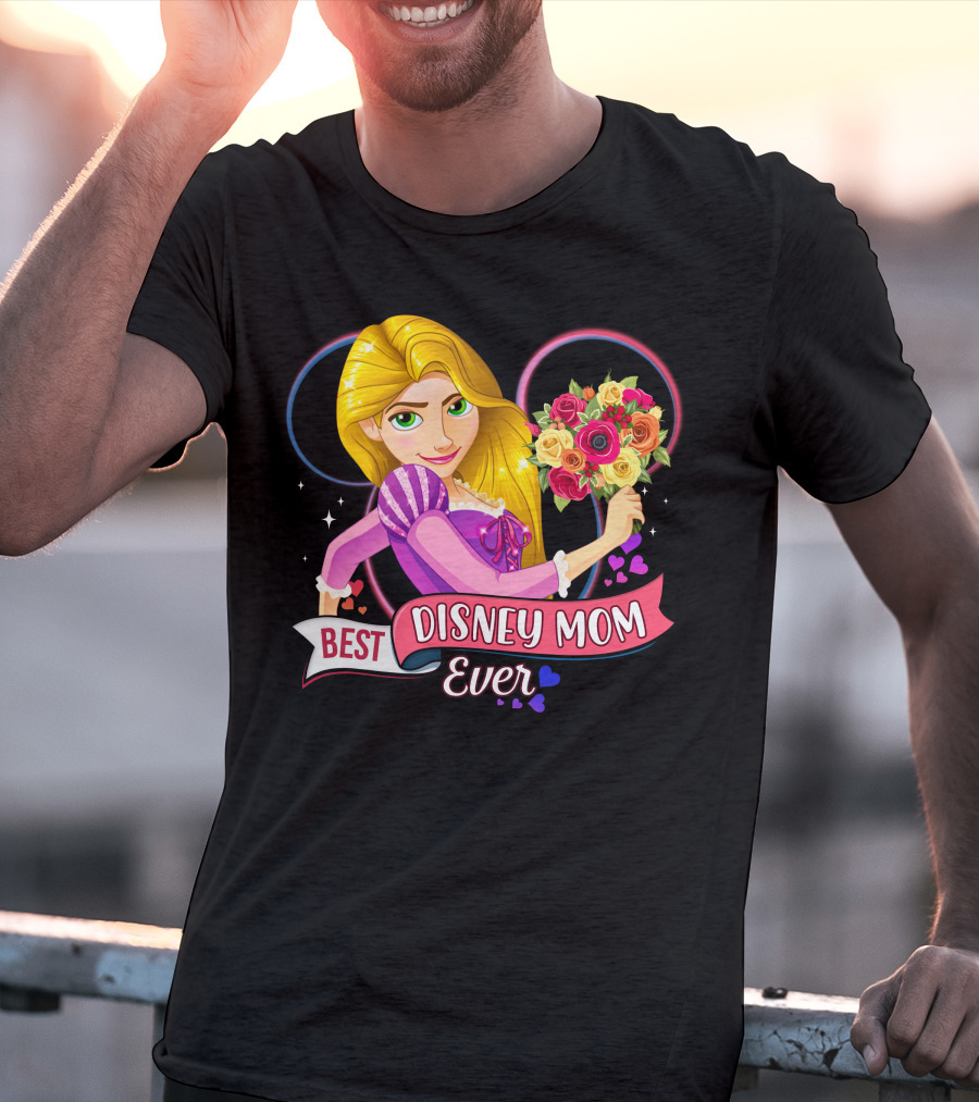 Best Disney Mom Ever Disney Rapunzel Holding Bouquet T-Shirt