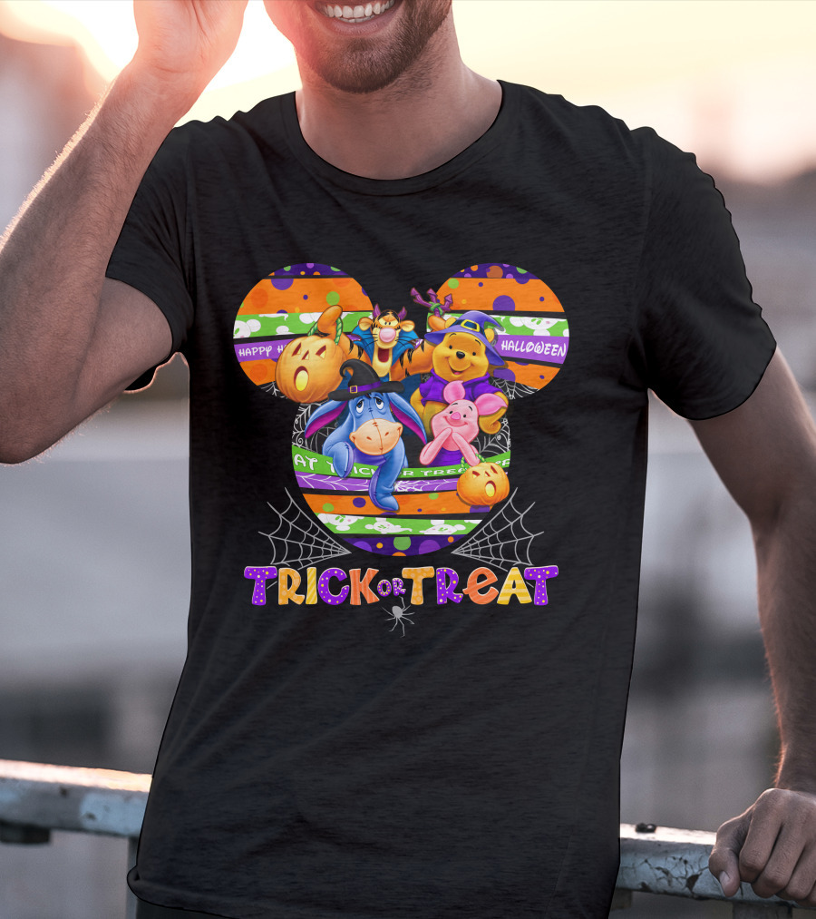 Trick Or Treat Halloween Winnie The Pooh Tigger Eeyore Piglet Disney T-Shirt