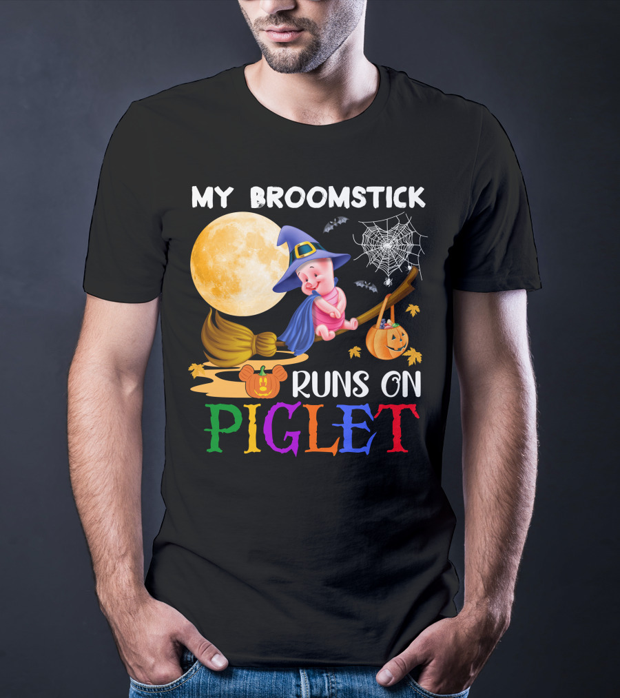 My Broomstick Runs On Piglet Halloween Wizard Moon Pumpkin T-Shirt