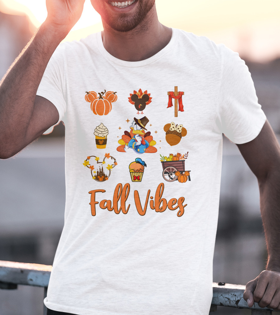 Fall Vibes Donald Thanksgiving Decorations Pumpkin Mickey Mouse Cupcake T-Shirt