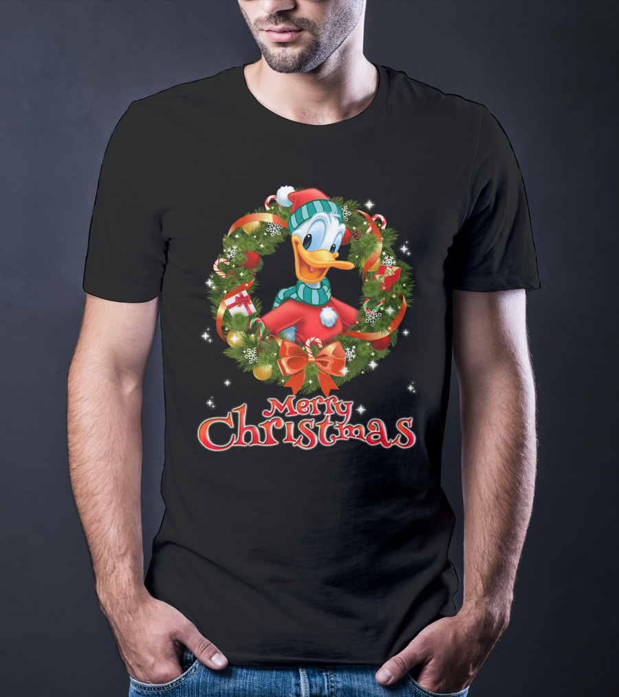 Merry Christmas Donald Duck Wreath T-Shirt