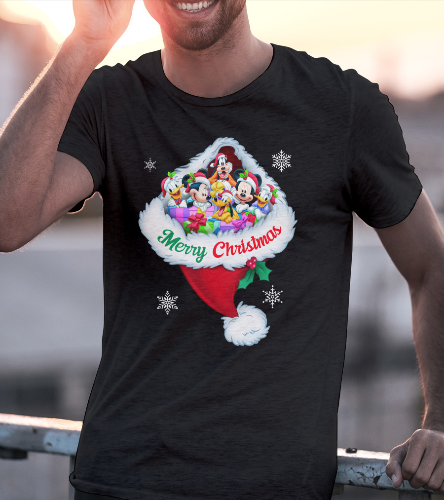 Mickey & Friends Merry Christmas Santa Hat T-Shirt