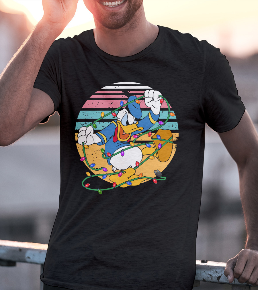 Donald Duck Tangled In Christmas Lights Vintage Style T-Shirt