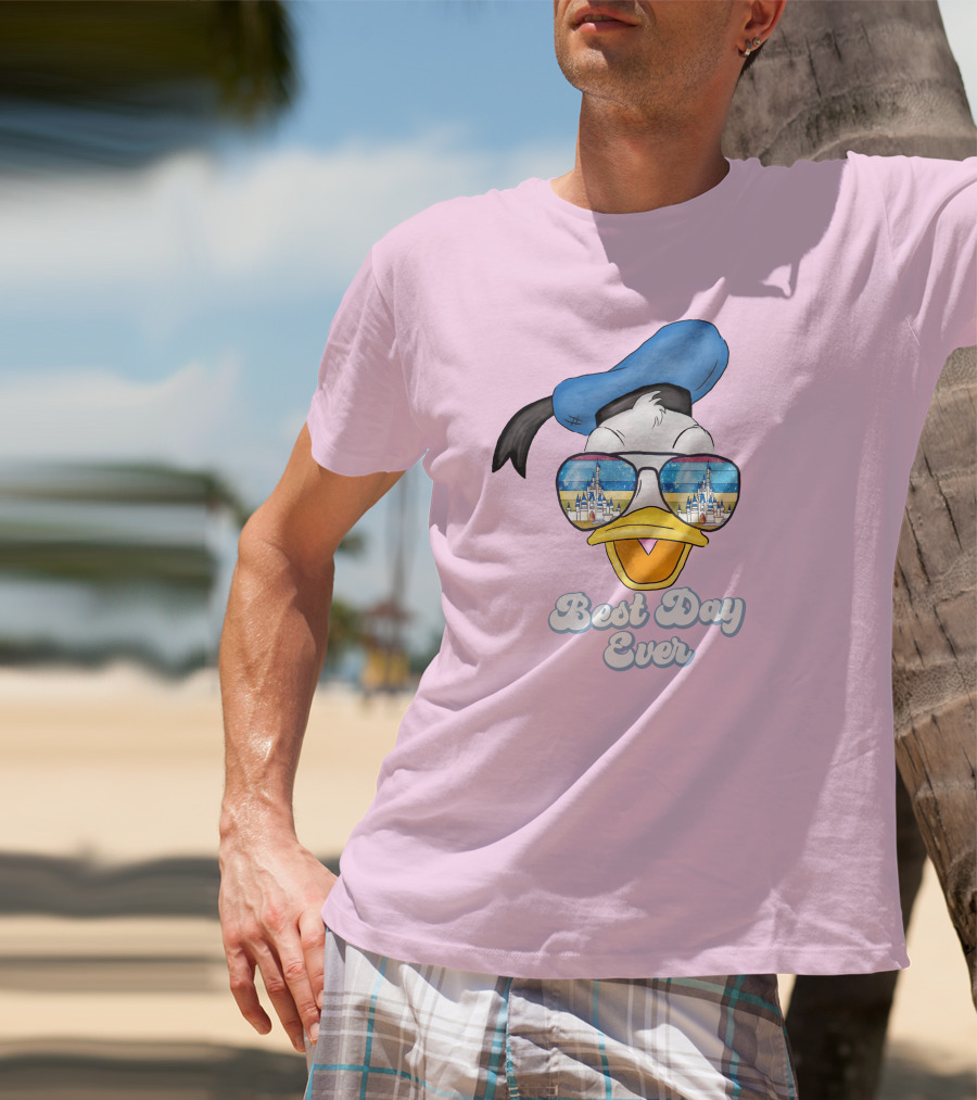 Donald Duck Best Day Ever Sunglasses And Castle T-Shirt