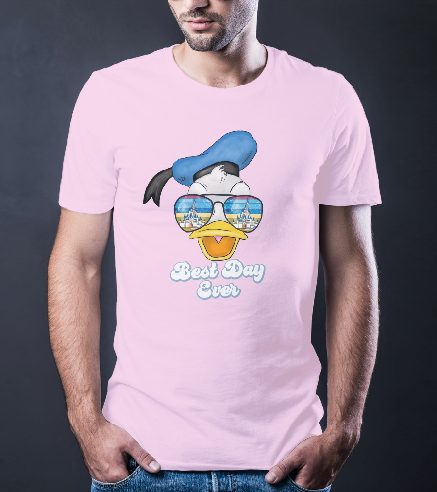 Donald Duck Best Day Ever Sunglasses And Castle T-Shirt