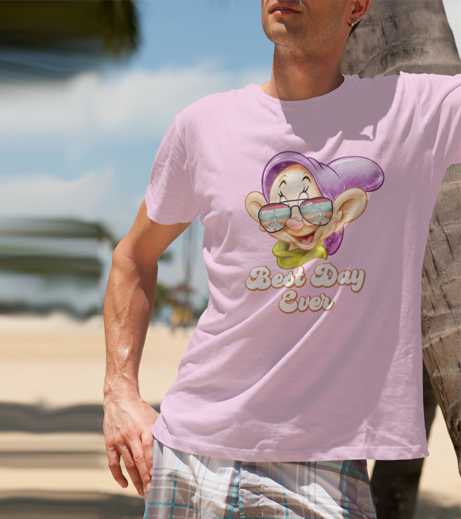 Best Day Ever Dopey Sunglasses Castle T-Shirt
