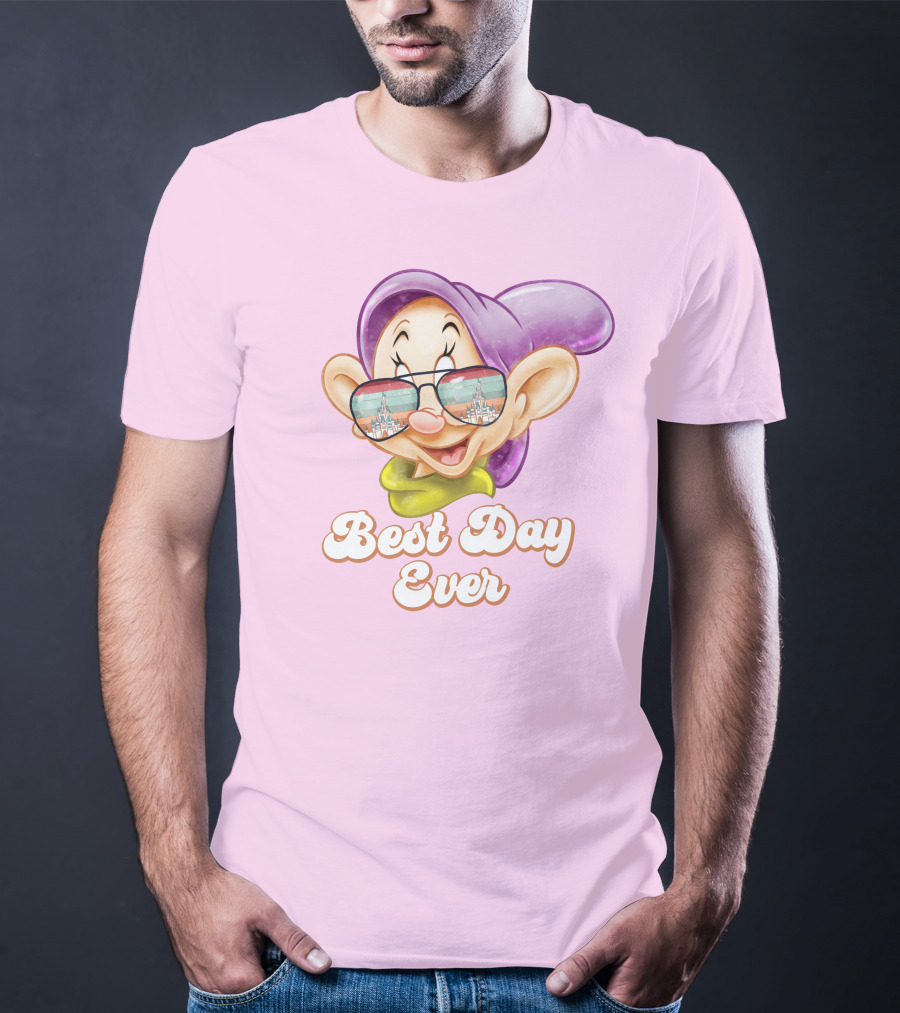 Best Day Ever Dopey Sunglasses Castle T-Shirt