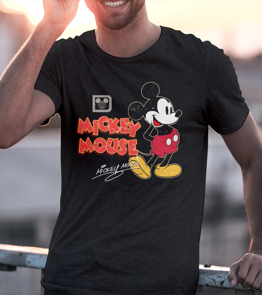 Mickey Mouse Iconic Character Vintage Style Retro Red Shorts T-Shirt