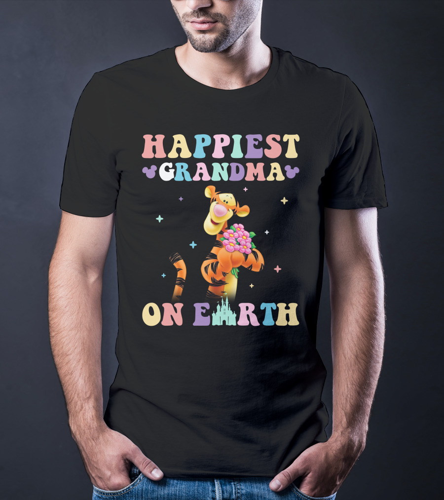HAPPIEST GRANDMA ON EARTH TIGGER DISNEY T-Shirt