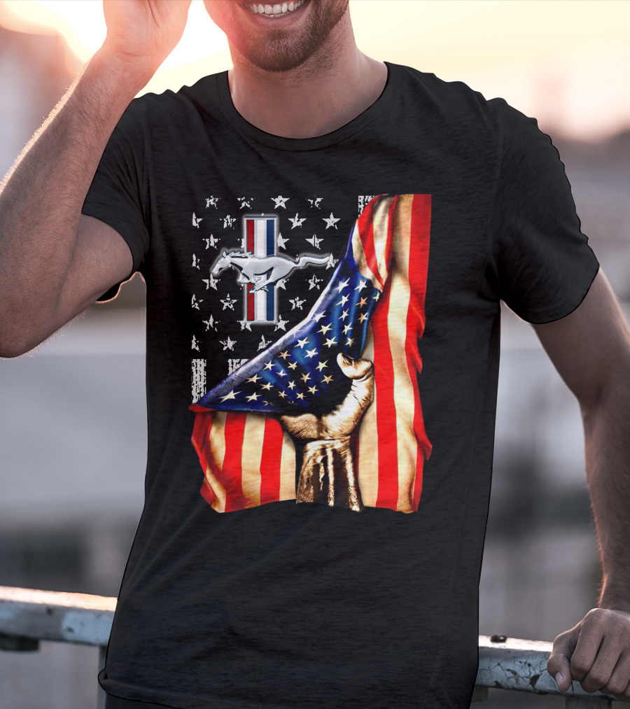 MUSTANG AMERICAN FLAG PATRIOTIC T-Shirt
