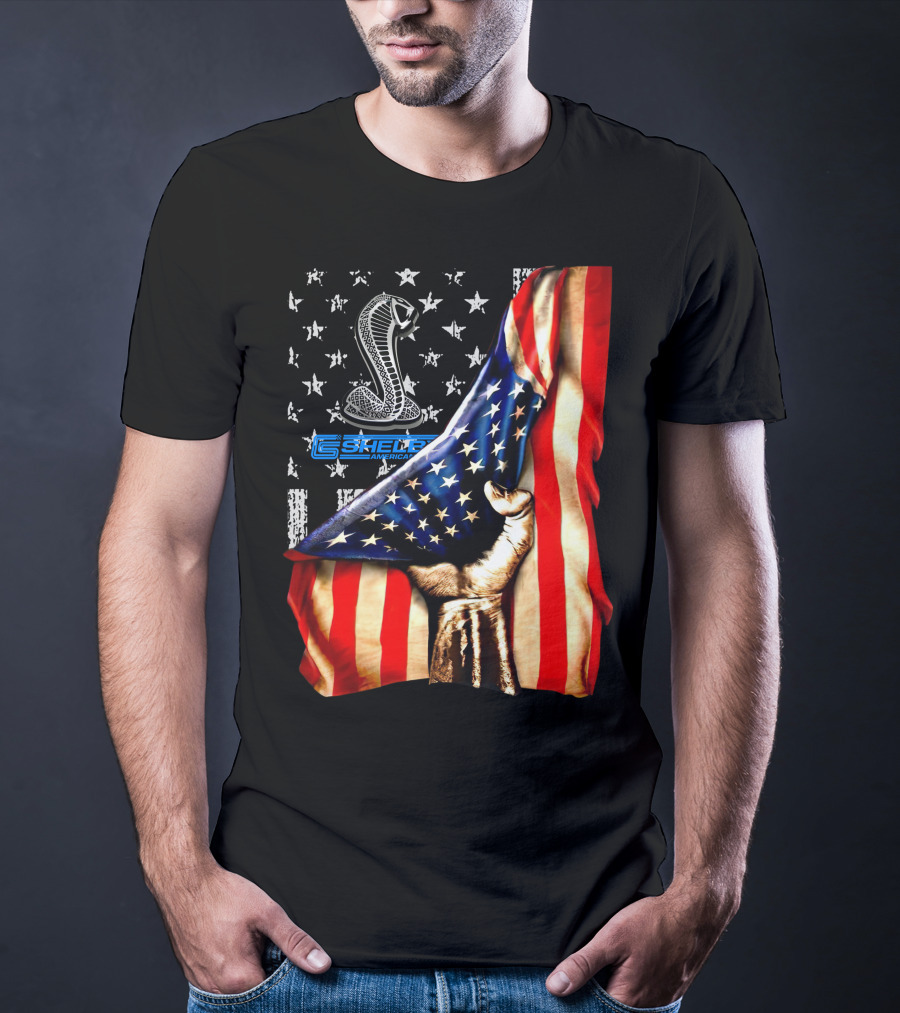 SHELBY AMERICA FLAG COBRA STAR SYMBOL FIST GRIP T-Shirt