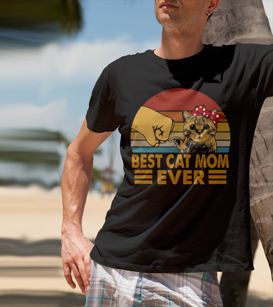 Best Cat Mom Ever Vintage Fist Bump With Cat Bow Stripes T-Shirt