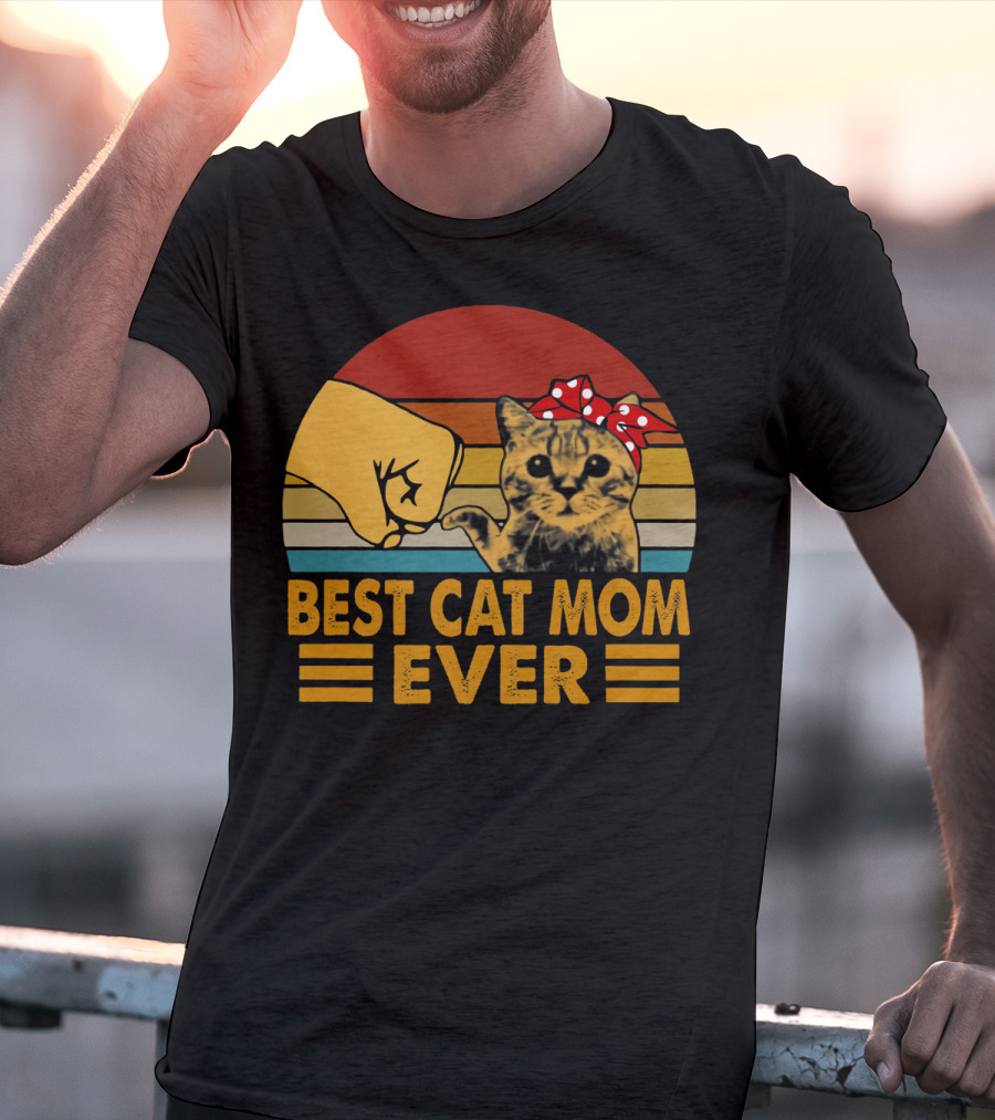 Best Cat Mom Ever Vintage Fist Bump With Cat Bow Stripes T-Shirt